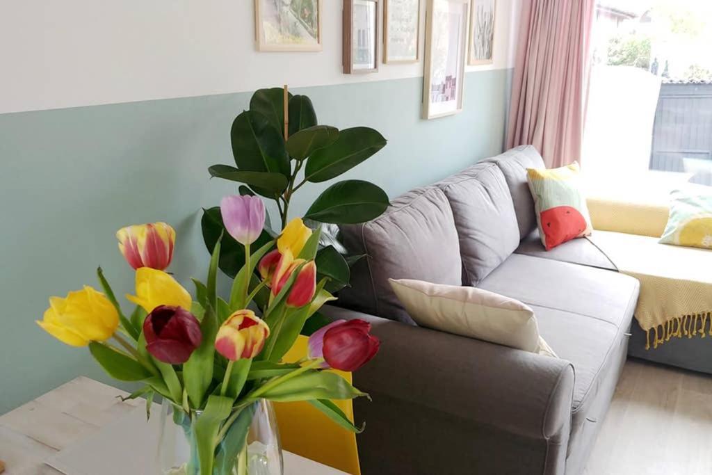 The Oldbrook Garden Flat Apartment Милтън Кейнс Екстериор снимка