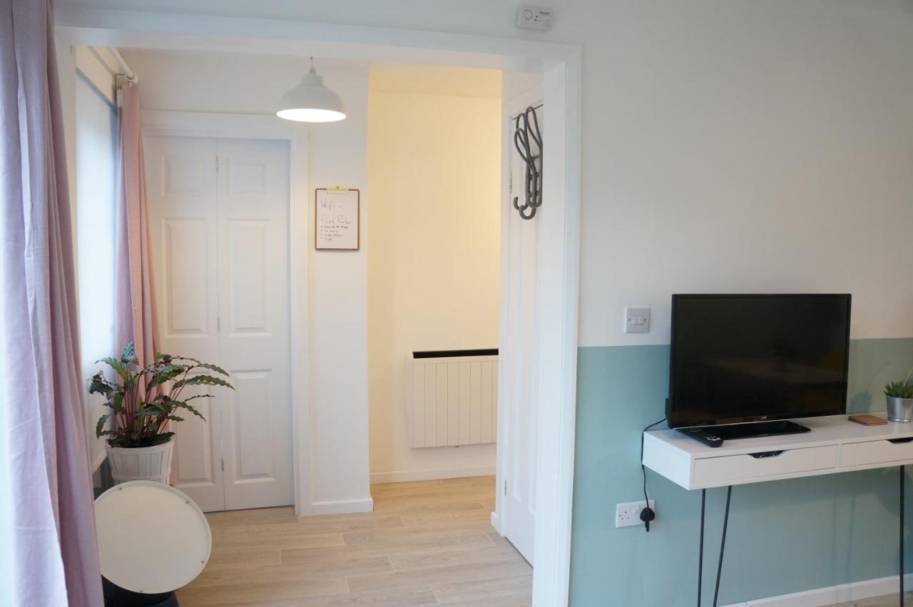 The Oldbrook Garden Flat Apartment Милтън Кейнс Екстериор снимка