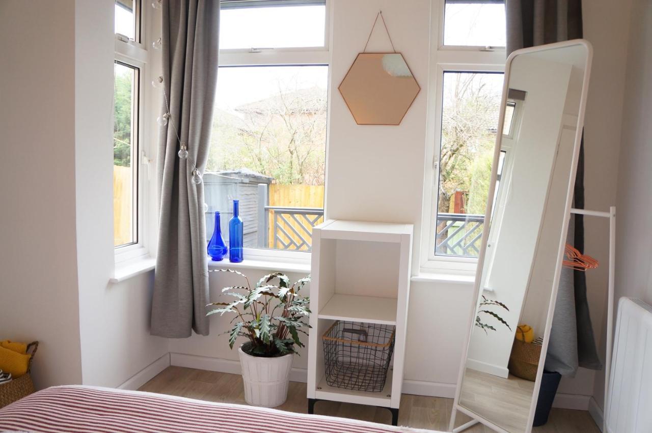 The Oldbrook Garden Flat Apartment Милтън Кейнс Екстериор снимка